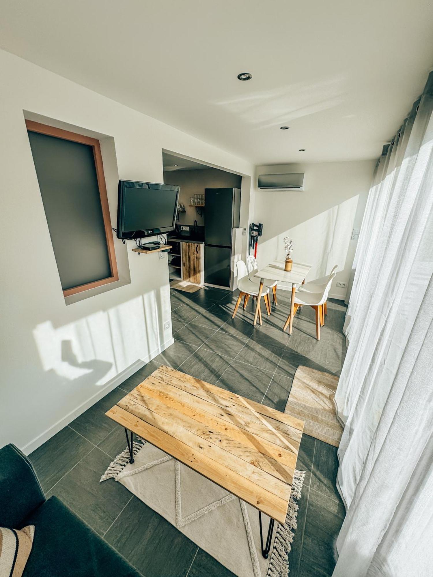Appartamento House 100m Plage, Sur Le Port.