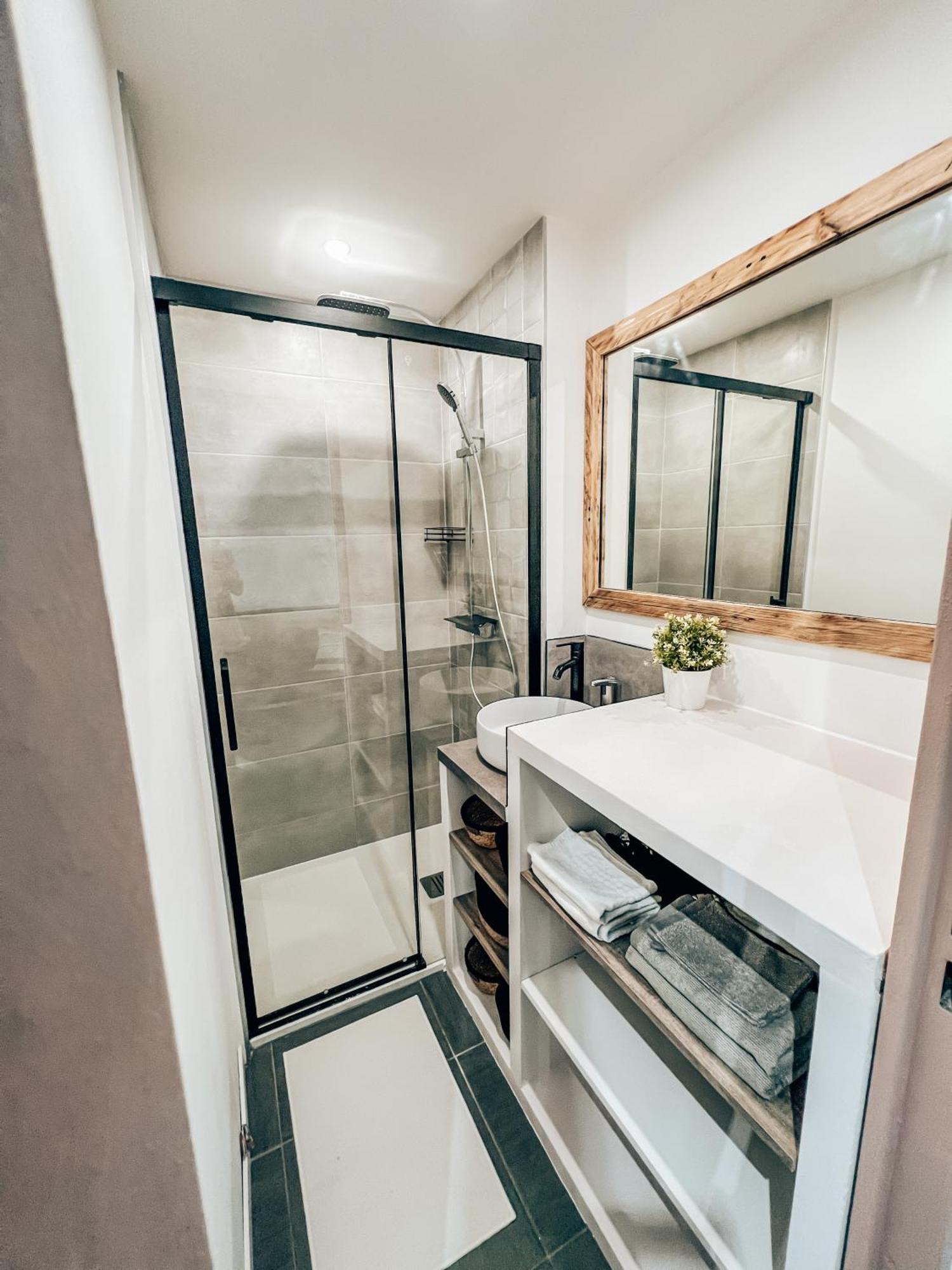 House 100m Plage, Sur Le Port. Appartement Frontignan